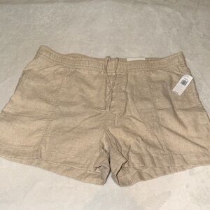 Brand New Women’s Old Navy Linen shorts, size Large